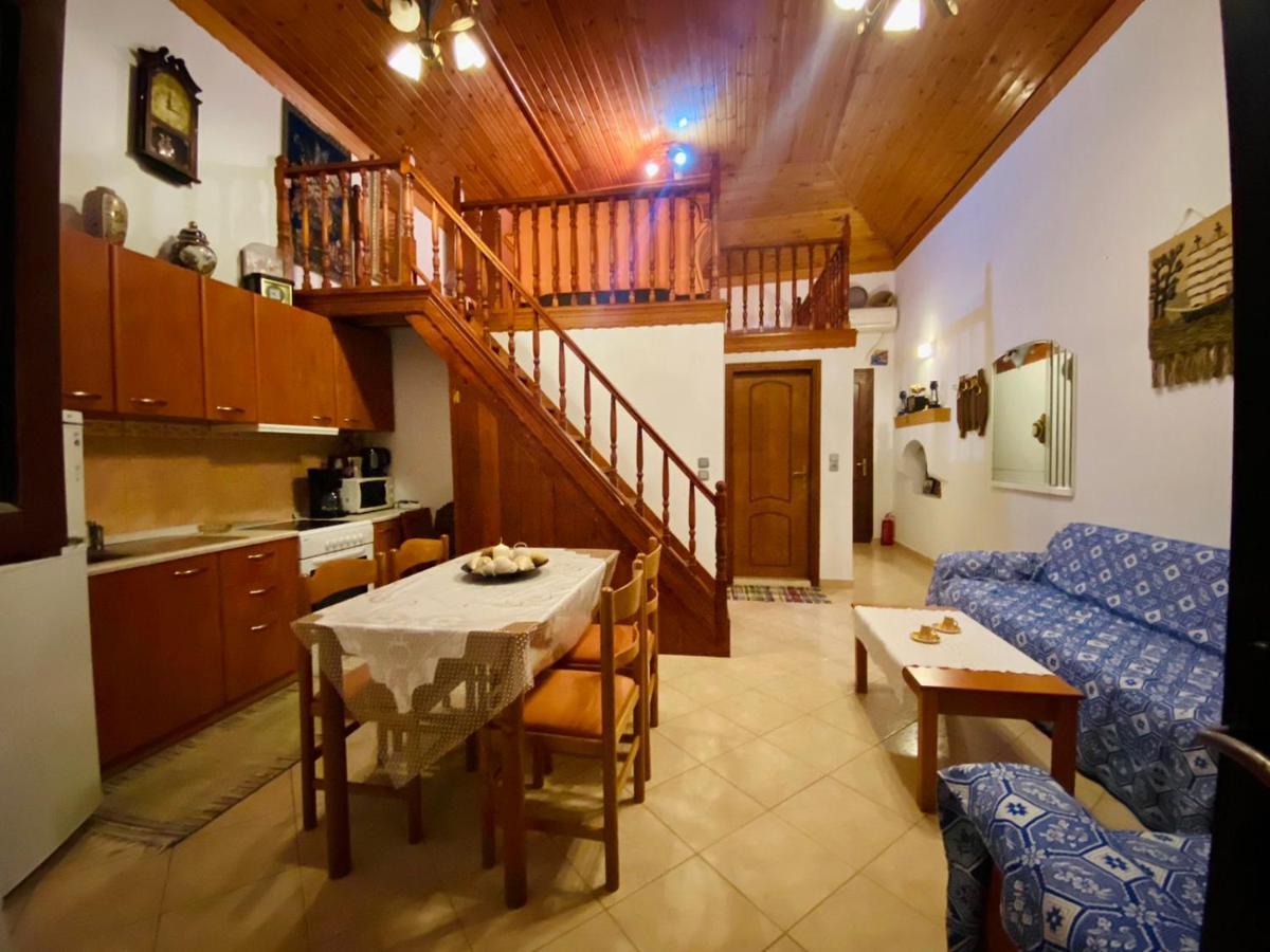 Villa Afroditi Chalki Town Exteriör bild